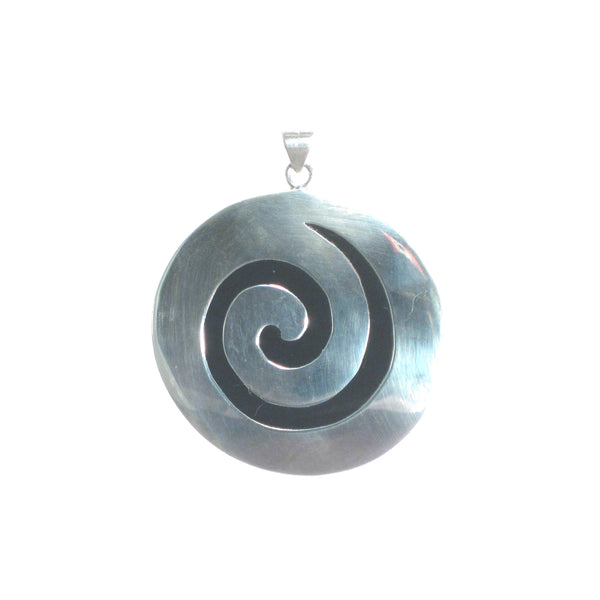 Large Round Shell with Sterling Silver Coil Pendant - Pieces of Bali